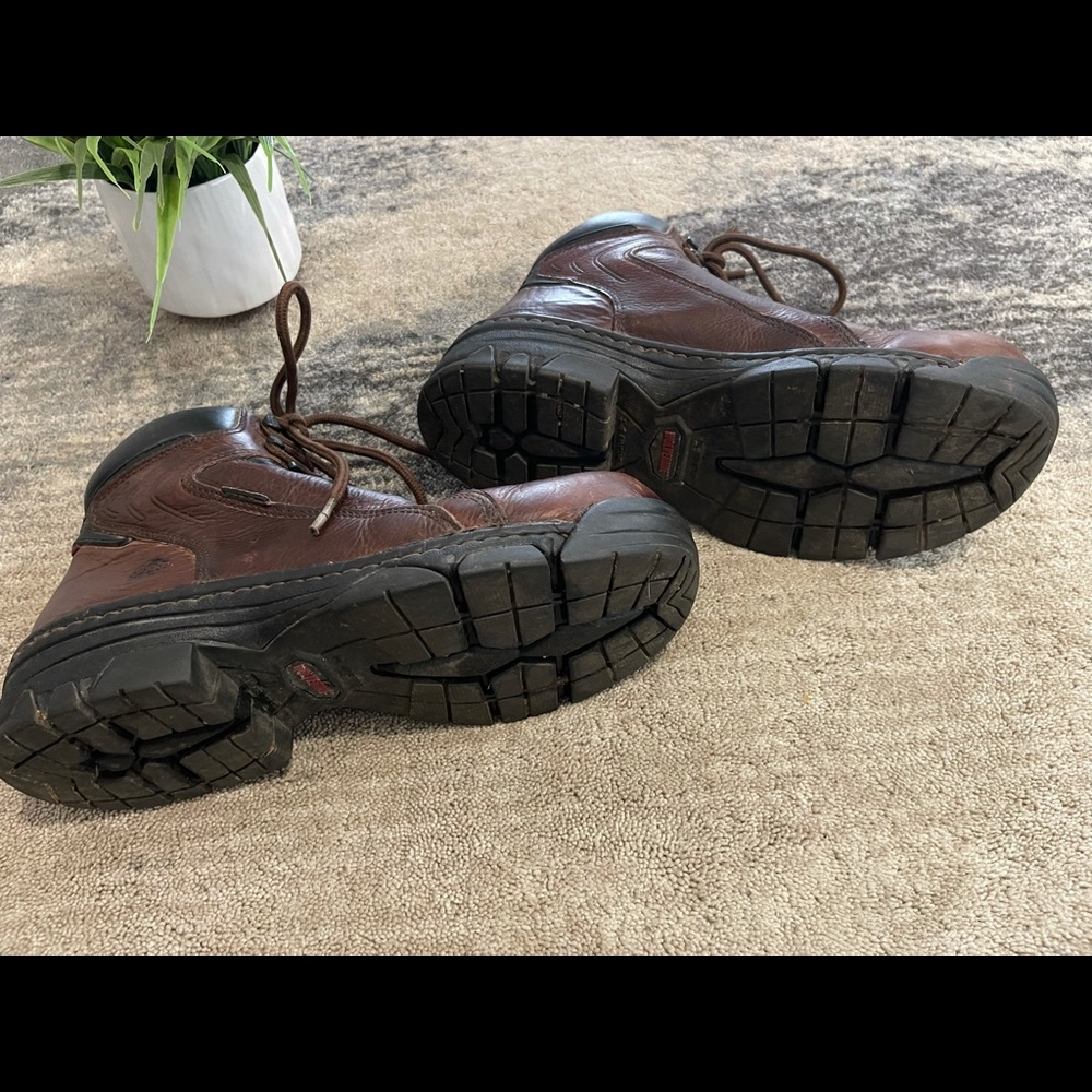 Wolverine Men’s Heavy Duty Strong Brown Boots - Picture 11 of 12